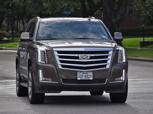 Airport Taxi vs. Uber Black vs. Private Chauffeur at ATL: Complete Comparison