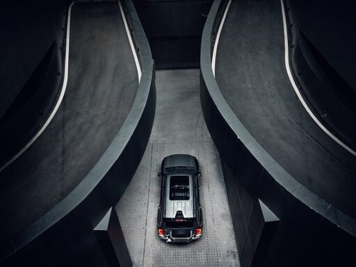 How Much Does a Chauffeur Service Cost from ATL Airport to Midtown Atlanta?